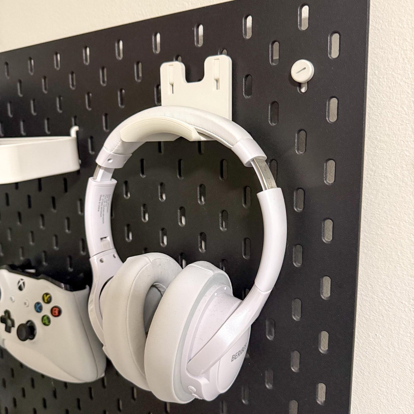 Headphone Holder for IKEA SKÅDIS Pegboard – Sleek & Space-Saving Storage