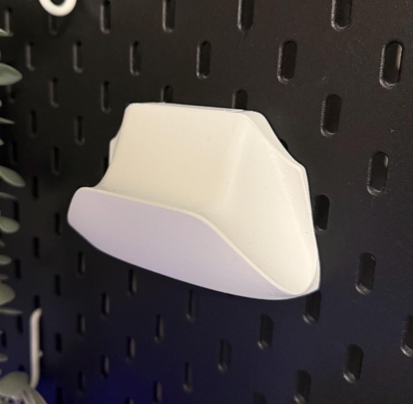 Xbox Controller Holder for IKEA SKÅDIS Pegboard – Sleek & Secure Storage