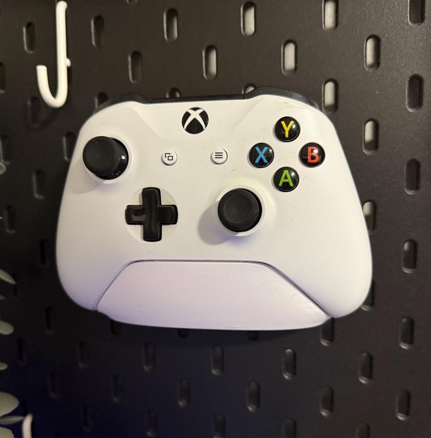 Xbox Controller Holder for IKEA SKÅDIS Pegboard – Sleek & Secure Storage